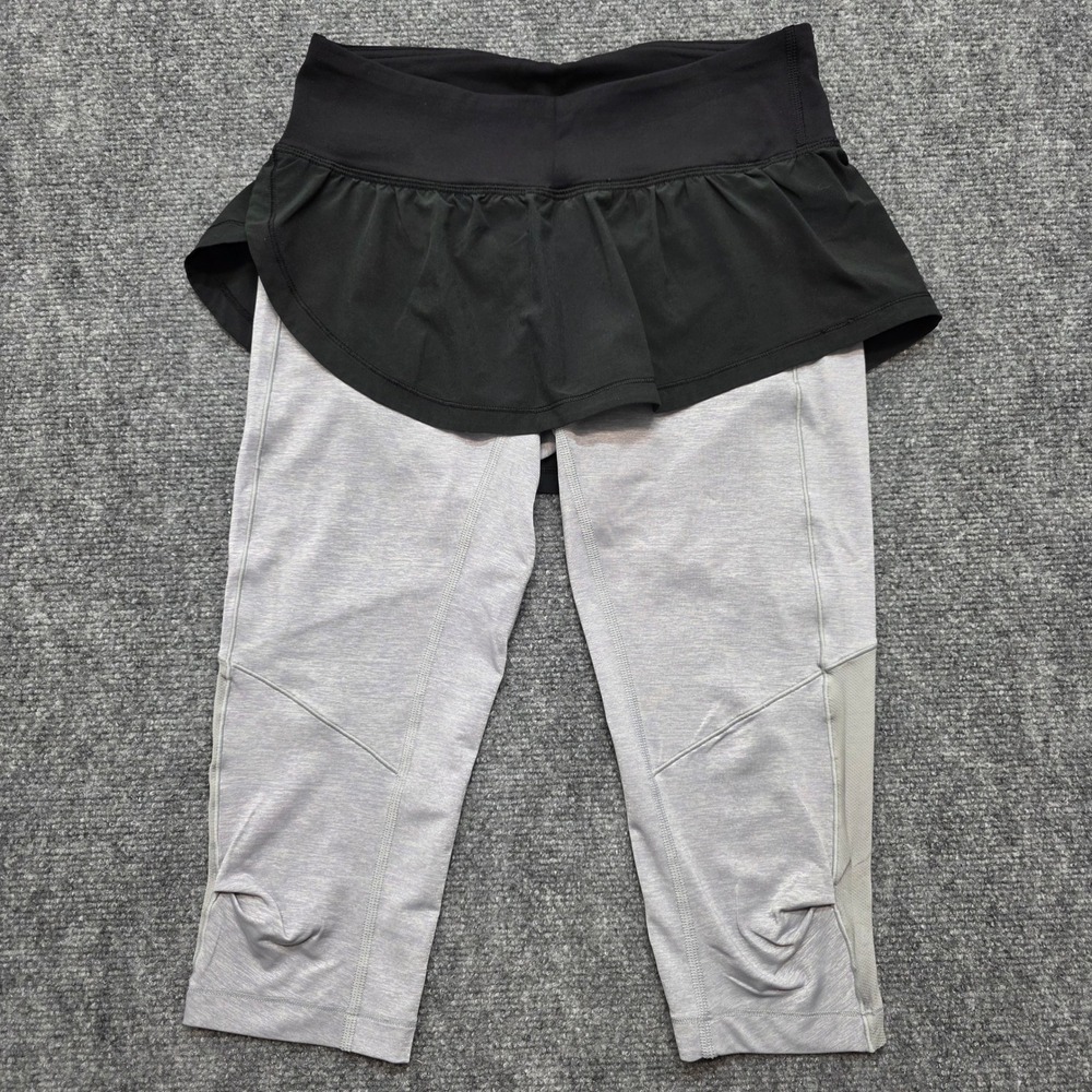 Lululemon 2-in-1 Skirted Crop Leggings Grey Black Mesh Size 6 Yoga Running - Picture 2 of 12
